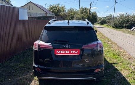 Toyota RAV4, 2016 год, 3 850 000 рублей, 5 фотография