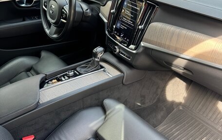 Volvo S90 II рестайлинг, 2021 год, 3 700 000 рублей, 9 фотография