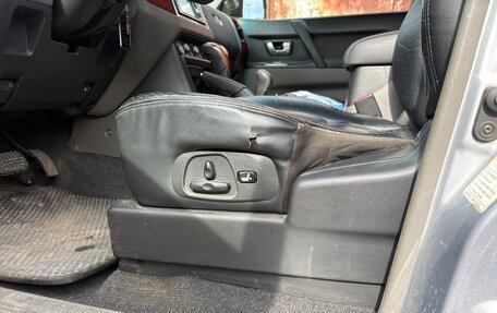 Mitsubishi Pajero III рестайлинг, 2003 год, 550 000 рублей, 8 фотография