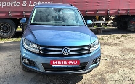 Volkswagen Tiguan I, 2014 год, 1 380 000 рублей, 2 фотография