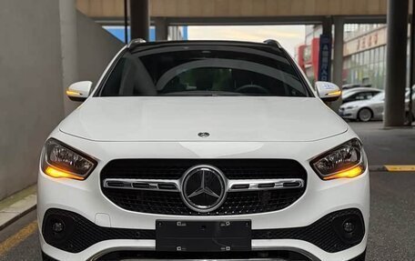 Mercedes-Benz GLA, 2022 год, 2 430 000 рублей, 2 фотография