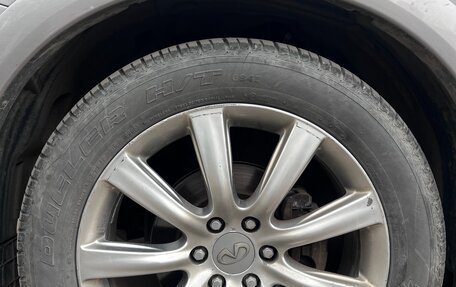 Infiniti QX56, 2010 год, 1 800 000 рублей, 5 фотография