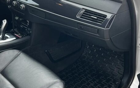 BMW 5 серия, 2010 год, 1 100 000 рублей, 2 фотография