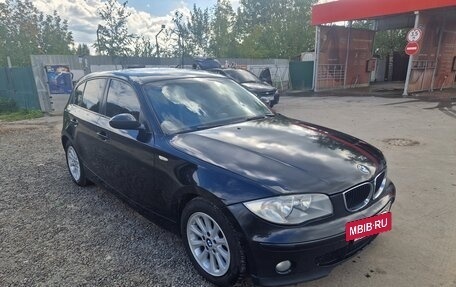 BMW 1 серия, 2005 год, 750 000 рублей, 3 фотография