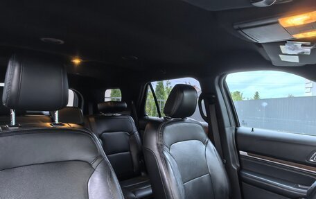 Ford Explorer VI, 2018 год, 2 350 000 рублей, 18 фотография
