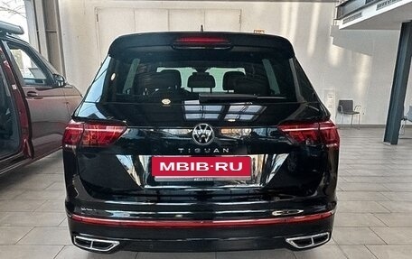 Volkswagen Tiguan II, 2023 год, 4 131 855 рублей, 4 фотография