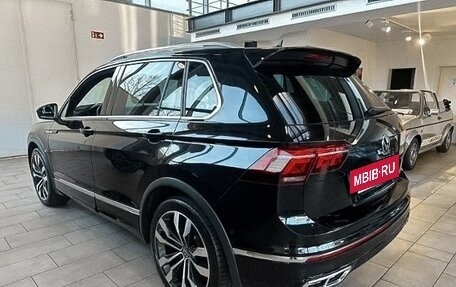Volkswagen Tiguan II, 2023 год, 4 131 855 рублей, 5 фотография