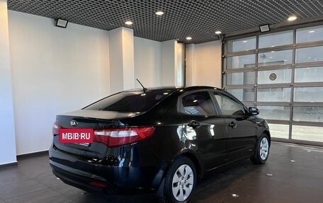 KIA Rio III рестайлинг, 2013 год, 735 000 рублей, 3 фотография
