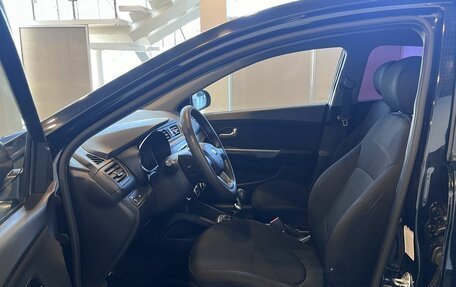 KIA Rio III рестайлинг, 2013 год, 735 000 рублей, 16 фотография