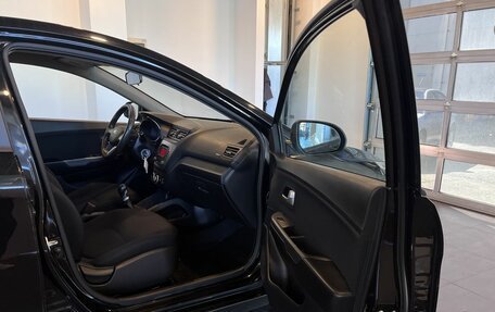 KIA Rio III рестайлинг, 2013 год, 735 000 рублей, 26 фотография