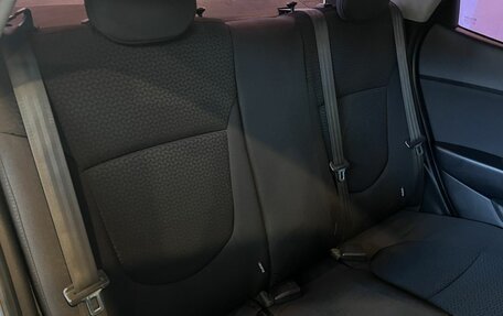 KIA Rio III рестайлинг, 2013 год, 735 000 рублей, 33 фотография