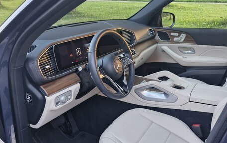 Mercedes-Benz GLE, 2024 год, 7 900 000 рублей, 4 фотография