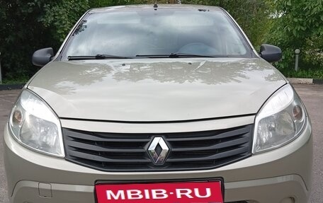 Renault Sandero I, 2013 год, 550 000 рублей, 1 фотография