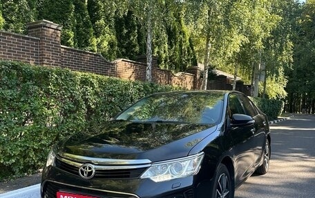 Toyota Camry, 2016 год, 2 100 000 рублей, 1 фотография