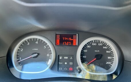 Renault Duster I рестайлинг, 2014 год, 1 050 000 рублей, 12 фотография