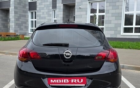 Opel Astra J, 2010 год, 850 000 рублей, 5 фотография
