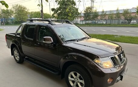 Nissan Navara (Frontier), 2010 год, 1 765 000 рублей, 2 фотография