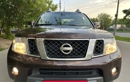 Nissan Navara (Frontier), 2010 год, 1 765 000 рублей, 4 фотография