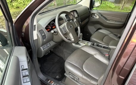 Nissan Navara (Frontier), 2010 год, 1 765 000 рублей, 14 фотография