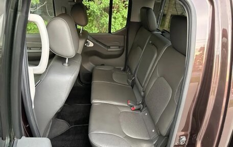 Nissan Navara (Frontier), 2010 год, 1 765 000 рублей, 24 фотография