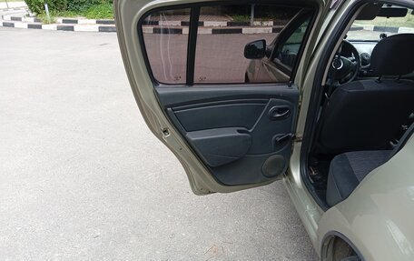 Renault Sandero I, 2013 год, 550 000 рублей, 10 фотография