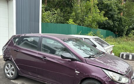 Hyundai Solaris II рестайлинг, 2011 год, 280 000 рублей, 2 фотография