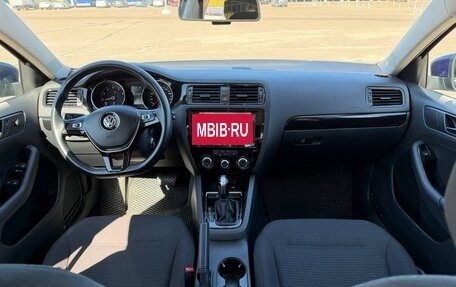 Volkswagen Jetta VI, 2015 год, 1 249 000 рублей, 17 фотография