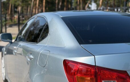 Lexus IS II рестайлинг 2, 2006 год, 1 200 000 рублей, 2 фотография