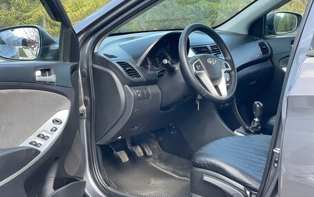 Hyundai Solaris II рестайлинг, 2013 год, 575 000 рублей, 8 фотография