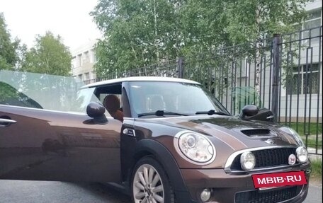 MINI Hatch, 2010 год, 900 000 рублей, 2 фотография