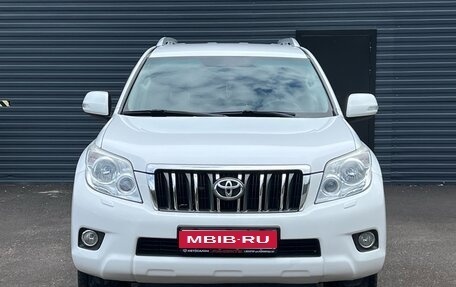 Toyota Land Cruiser Prado 150 рестайлинг 2, 2012 год, 2 800 000 рублей, 1 фотография