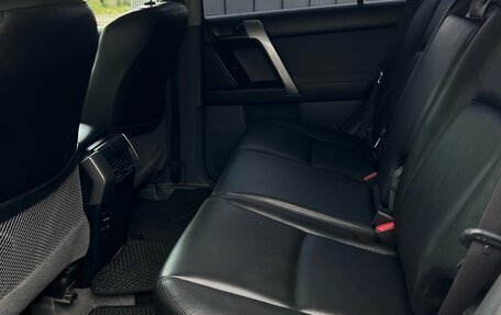 Toyota Land Cruiser Prado 150 рестайлинг 2, 2012 год, 2 800 000 рублей, 14 фотография