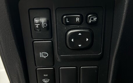 Toyota Land Cruiser Prado 150 рестайлинг 2, 2012 год, 2 800 000 рублей, 18 фотография