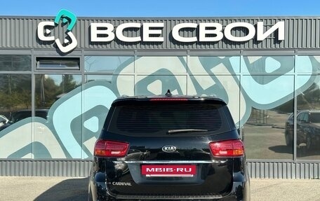 KIA Carnival III, 2019 год, 2 560 000 рублей, 6 фотография