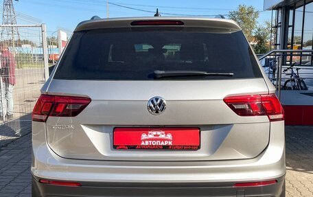 Volkswagen Tiguan II, 2019 год, 1 829 000 рублей, 5 фотография