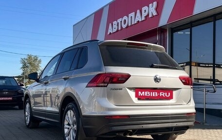 Volkswagen Tiguan II, 2019 год, 1 829 000 рублей, 6 фотография