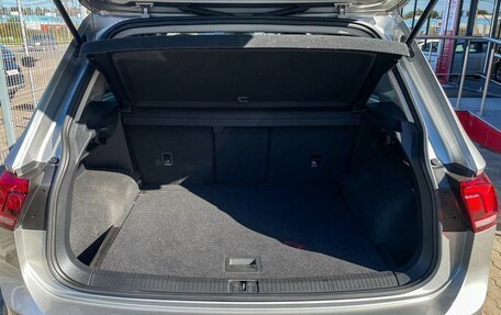 Volkswagen Tiguan II, 2019 год, 1 829 000 рублей, 11 фотография