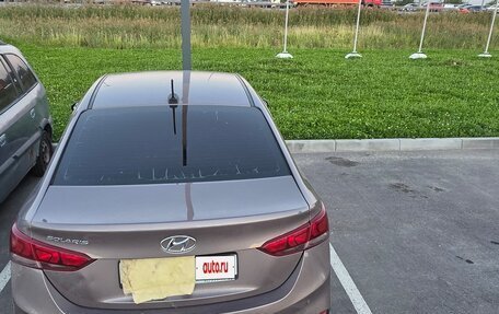 Hyundai Solaris II рестайлинг, 2018 год, 630 000 рублей, 2 фотография