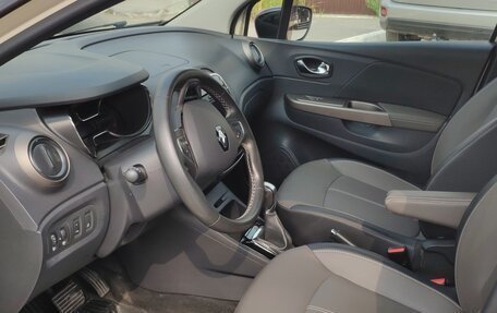 Renault Kaptur I рестайлинг, 2019 год, 1 830 000 рублей, 11 фотография