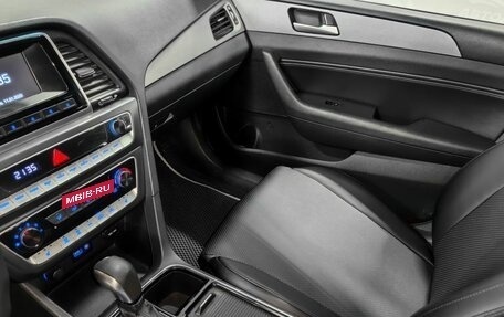 Hyundai Sonata VIII, 2019 год, 1 300 000 рублей, 12 фотография