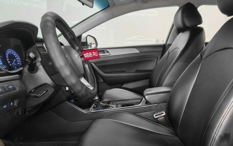Hyundai Sonata VIII, 2019 год, 1 300 000 рублей, 10 фотография