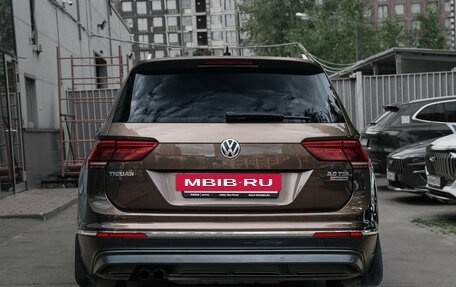 Volkswagen Tiguan II, 2017 год, 2 450 000 рублей, 5 фотография