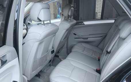 Mercedes-Benz M-Класс, 2009 год, 2 350 000 рублей, 15 фотография
