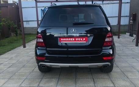 Mercedes-Benz M-Класс, 2009 год, 2 350 000 рублей, 3 фотография