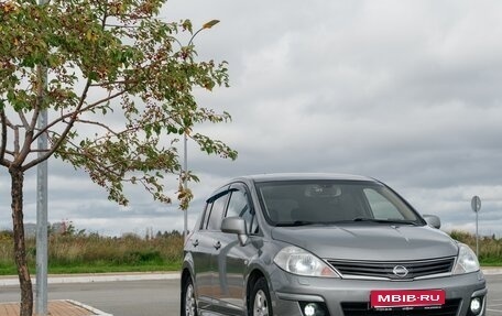 Nissan Tiida, 2011 год, 850 000 рублей, 1 фотография