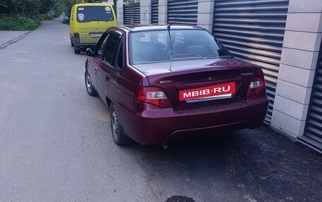 Daewoo Nexia I рестайлинг, 2010 год, 120 000 рублей, 3 фотография