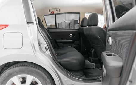 Nissan Tiida, 2011 год, 850 000 рублей, 38 фотография