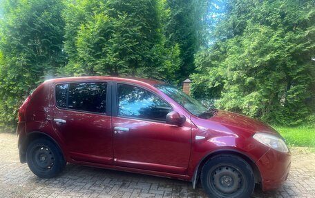 Renault Sandero I, 2011 год, 380 000 рублей, 4 фотография
