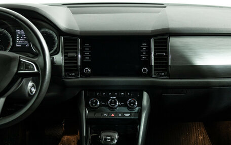 Skoda Kodiaq I, 2017 год, 2 350 000 рублей, 14 фотография