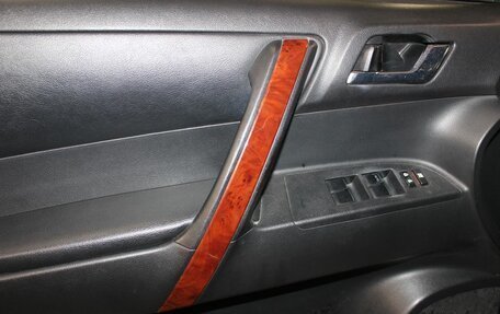 Toyota Highlander III, 2011 год, 2 287 000 рублей, 12 фотография